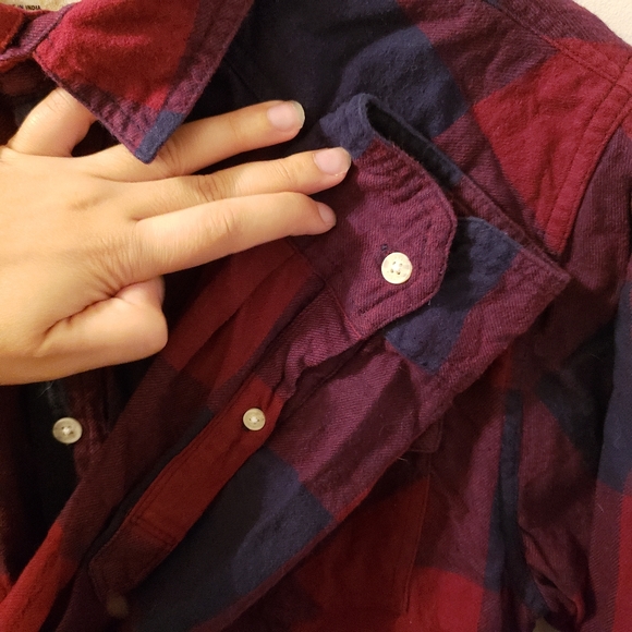 Urban Pipeline Maroon Navy Blue Plaid Button Down - Picture 5 of 10